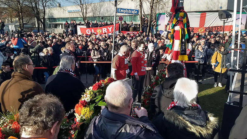 Weitere Bilder von der Gedenkveranstaltung am Manchesterplatz.