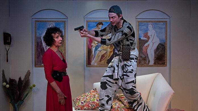 Christa Pillmann und Markus Beisl in "Der Enkeltrick".