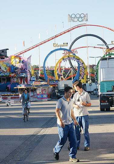 Endspurt beim Wiesn-Aufbau: Die Bilder von der Theresienwiese