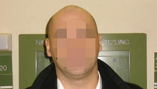 Roland W. (44) vor dem Münchner Amtsgericht. Roland W. (44) vor dem Münchner Amtsgericht.