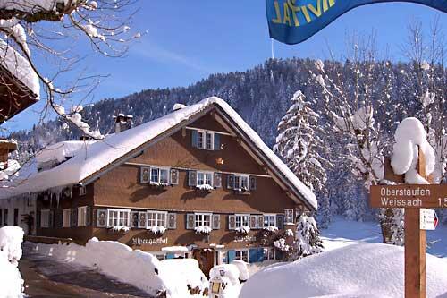 Das WellVital-Hotel &bdquo;Bad Rain&ldquo;.