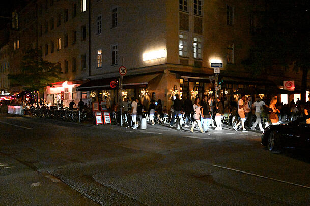 Das Univiertel ist ein beliebter Ausgeh-Spot in der Maxvorstadt. Doch nicht allen gef&auml;llt das.