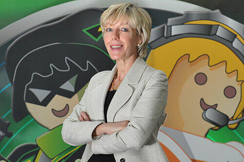 Verantwortlich für 3000 Mitarbeiter und eine Jahres-Produktion von 100 Millionen Männchen: Playmobil-Chefin Andrea Schauer.