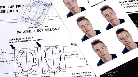 Passfotos auf Papier wie diese habenab 1. Mai ausgedient. Dann gelten nur noch digital erstellte und übermittelte Bilder.