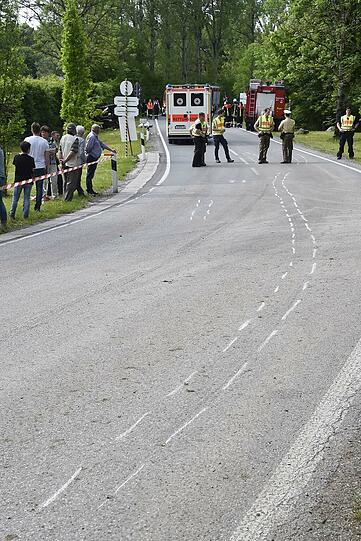 Weitere Bilder vom Unfall bei der Oldtimer-Rally