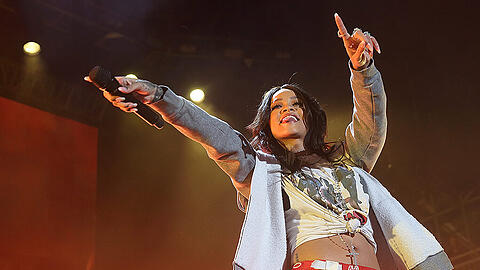 Rihanna muss ihre Welt-Tournee verschieben. Das Konzert in München scheint vorerst nicht betroffen.