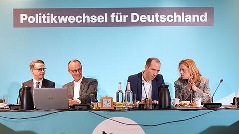 Die CDU-Spitze gibt den Startschuss für die entscheidende Phase des Bundestagswahlkampfes. Die Wirtschaft steht im Mittelpunkt. Ist bei den Umfragewerten der Union noch mehr drin?