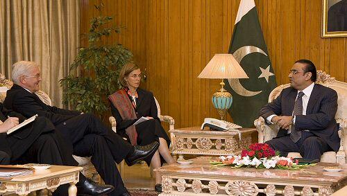 Steinmeier zu Gast bei Pakistans Präsident Zardari Steinmeier zu Gast bei Pakistans Präsident Zardari
