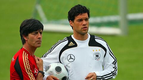 Der Bundestrainer und sein Capitano - alles ausgeräumt zwischen Joachim Löw und Michael Ballack?