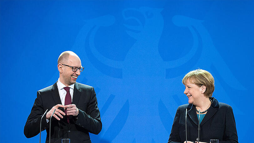 Bundeskanzlerin Angela Merkel empfing den ukrainischen Ministerpräsidenten Arseni Jazenjuk. Bundeskanzlerin Angela Merkel empfing den ukrainischen Ministerpräsidenten Arseni Jazenjuk.