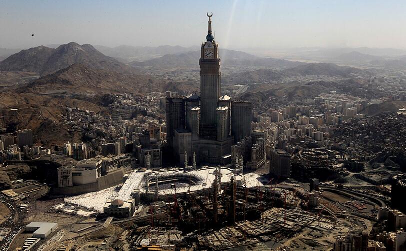 Platz 3: Das Mecca Royal Clock Tower Hotel gehört mit seinen 601 m momentan zu den drei höchsten Gebäuden der Welt.