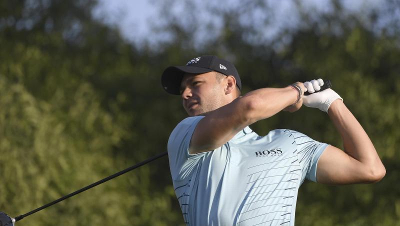 Martin Kaymer aus Deutschland schlägt bei der Abu Dhabi Championship den Ball ab. Foto: Martin Dokoupil/Archiv Martin Kaymer aus Deutschland schlägt bei der Abu Dhabi Championship den Ball ab. Foto: Martin Dokoupil/Archiv