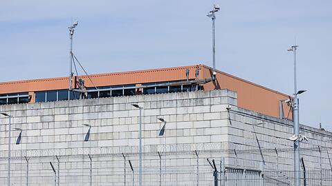Auf dem Gelände des Forschungszentrums Jülich lagern die Castorbehälter.