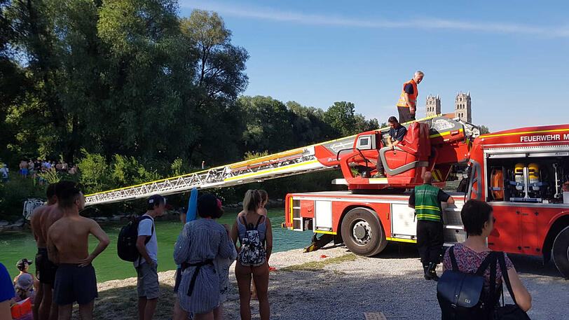 Die Bilder vom Rettungseinsatz an der Isar.