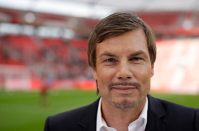 Ex-Bayern-Profi, Ex-Armine, Ex-Nationalspieler und "Sport1"-Experte: Thomas Helmer.