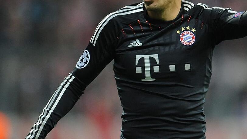 Spielt der FC Bayern im Europapokal bald wieder in schwarzen Trikots? In der Saison 2012/2013 gewannen die Bayern die Champions League.
