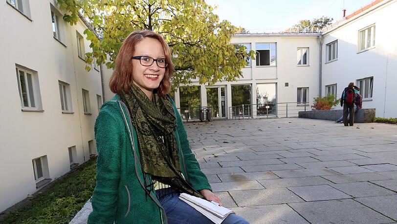 Rose-Lise Bonin: Sie schreibt gerade an ihrem dritten Roman. Rose-Lise Bonin: Sie schreibt gerade an ihrem dritten Roman.