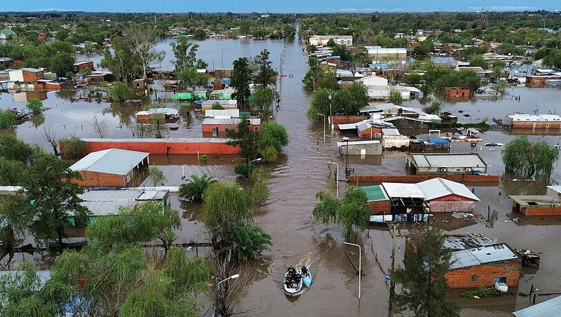 Schwere Unwetter in Argentinien: Tausende evakuiert