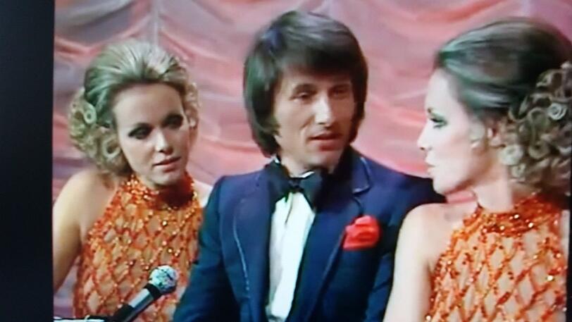 Gemeinsamer Auftritt: Alice und Ellen Kessler mit Udo Jürgens 1972. Sie mochten sich. &bdquo;Angemacht hat er uns nie, wir waren ihm zu alt.&ldquo;