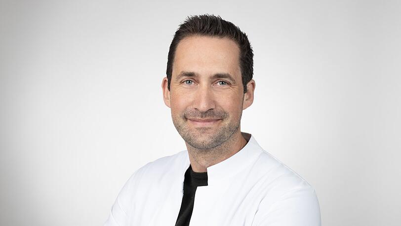 Dr. Markus Frühwein warnt vor Zeckenbissen.