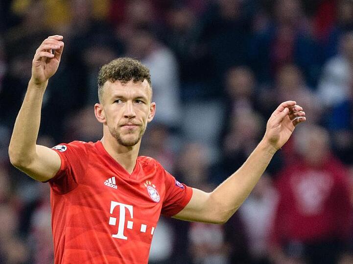 Ivan Perisic vom FC Bayern München reißt die Arme hoch. Foto: Matthias Balk/Archiv
