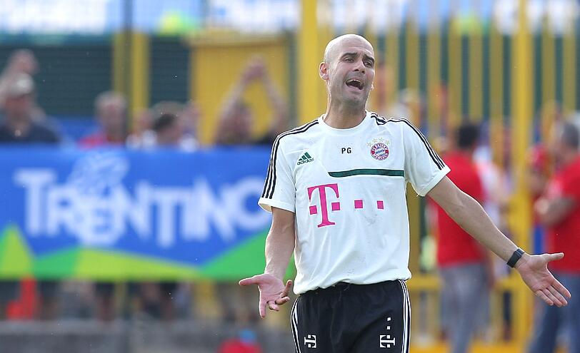 Pep GuardiolaDer FC Bayern in Riva am Gardasse: Sehen Sie hier die ersten Bilder aus dem Trainingslager!