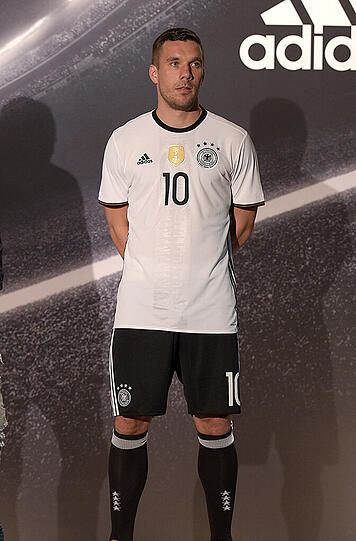 Am Montag wurde das neue DFB-Heimtrikot für die kommende EM in Frankreich präsentiert. Hier gibt's die Bilder aus Berlin.