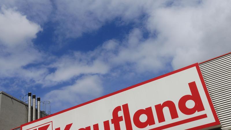 Der "Kaufland"-Schriftzug an einer Filiale der Handelskette.