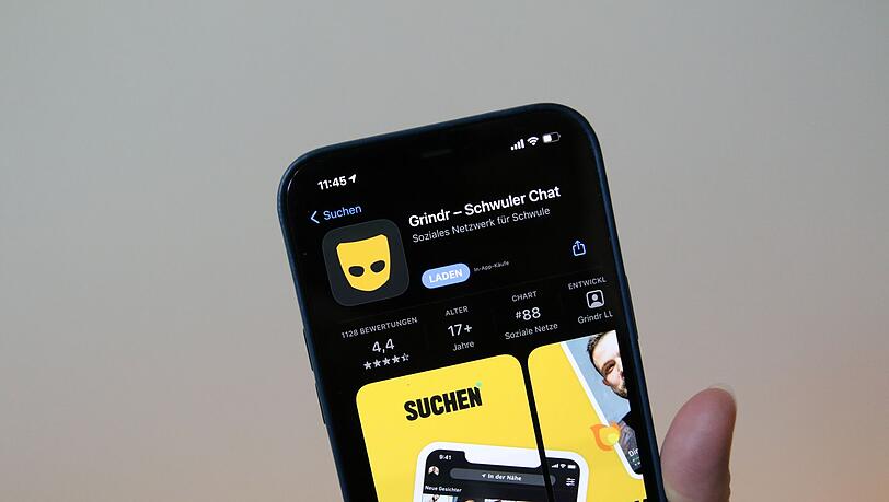 Grindr gehört nach eigenen Angaben zu den weltweit größten sozialen Netzwerken für schwule, bisexuelle, trans und queere Menschen. Grindr gehört nach eigenen Angaben zu den weltweit größten sozialen Netzwerken für schwule, bisexuelle, trans und queere Menschen.