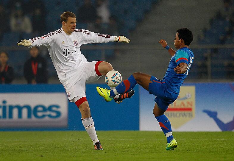 Bayern München hat das Testspiel gegen die Nationalmannschaft von Indien leicht und locker mit 4:0 (4:0) gewonnen. Gomez, Schweinsteiger und Müller trafen für die Münchner. Die Bilder vom Spiel!