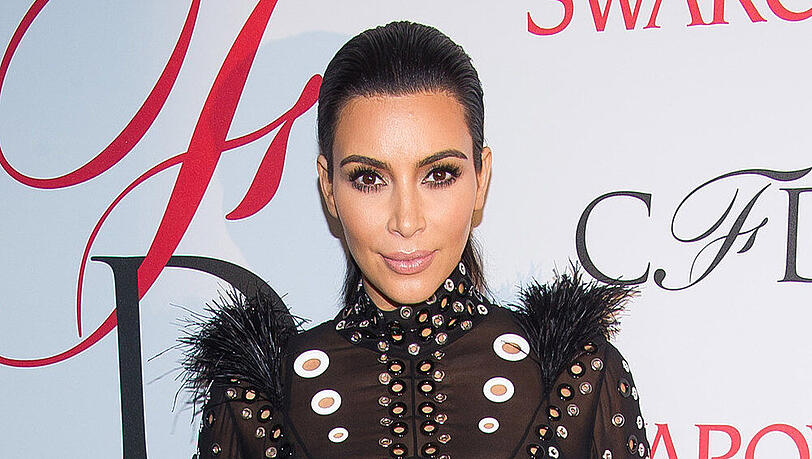 Kim Kardashian ist derzeit nicht so ausgeschlafen, wie es scheint Kim Kardashian ist derzeit nicht so ausgeschlafen, wie es scheint