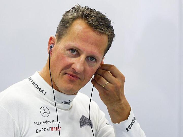 Auch fünf Jahre nach dem Skiunfall gibt es noch immer keine Detaisl zum Zustand von Michael Schumacher. Foto (2012): Diego Azubel/EPA Files