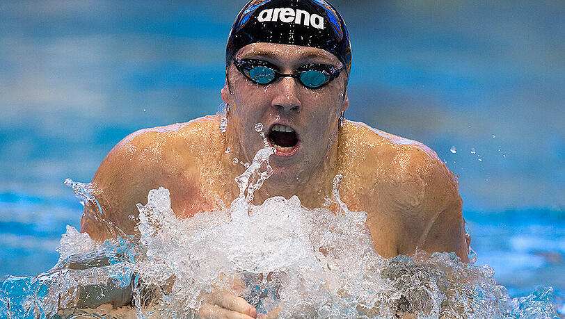 Marco Koch konnte sich die Goldmedaille über 200 Meter Brust sichern und verfehlte den Weltrekord nur knapp. Marco Koch konnte sich die Goldmedaille über 200 Meter Brust sichern und verfehlte den Weltrekord nur knapp.