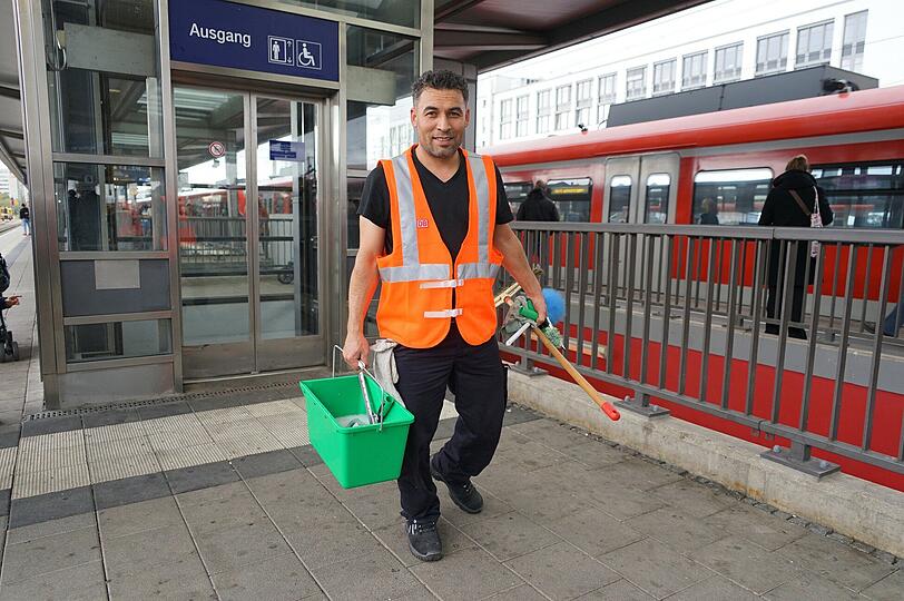 Esref greift an: Am Ostbahnhof geht&rsquo;s an den Großputz.