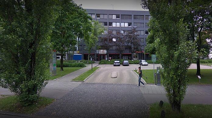Blick auf die Landesgeschäftsstelle der Grünen in der Franziskanerstraße 14.