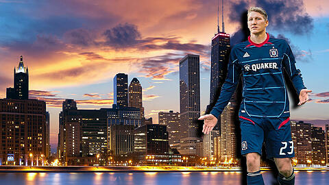 Basti, der Blaue! Aber keine Angst &ndash; die Vereinsfarben von Schweinsteigers neuem Klub Chicago Fire sind rot und weiß.