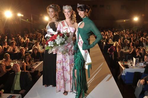 Die drei schönsten Frauen Frankens: Melissa Schuhmann (Platz 3), Siegerin Simone Goller und Milena Spiegelberg (Platz 2).
