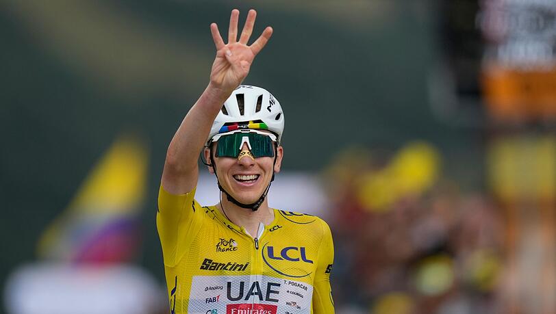 Tadej Pogacar gewinnt bereits seine vierte Etappe bei der Tour 2026. Tadej Pogacar gewinnt bereits seine vierte Etappe bei der Tour 2026.