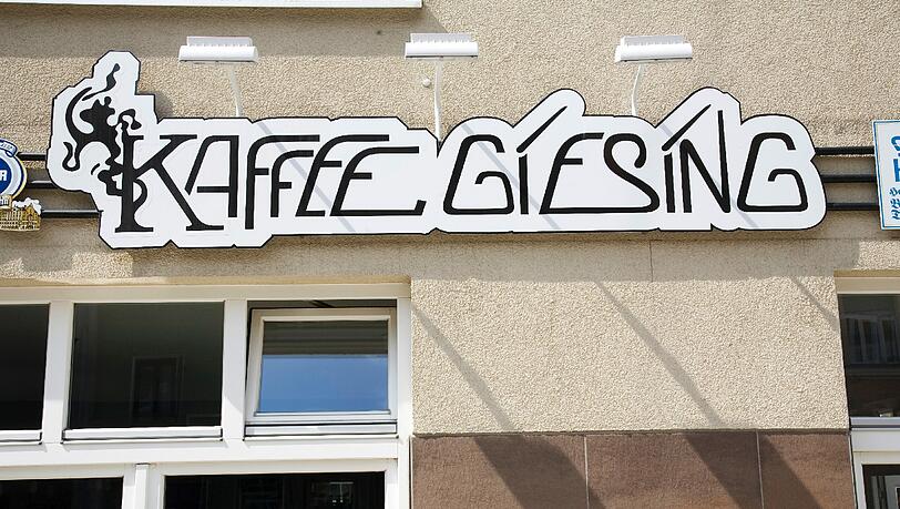 Der Filmabend ist am 4. November im Kaffee Giesing. Der Filmabend ist am 4. November im Kaffee Giesing.