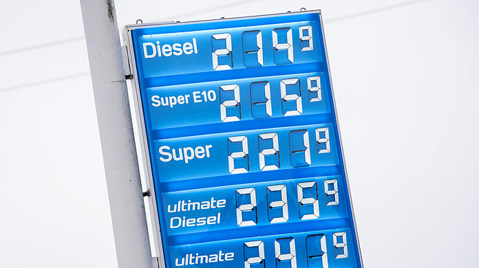 Die Preise für Benzin und Diesel sind aktuell sehr hoch. (Symbolbild)