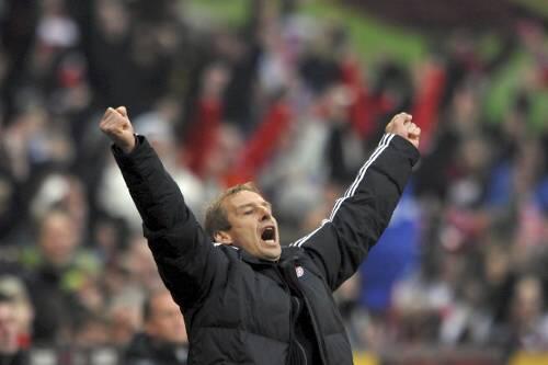 Jürgen Klinsmann will auch am Dienstag wieder jubeln. Am Einzug ins Viertelfinale der Champions League besteht freilich kein Zweifel