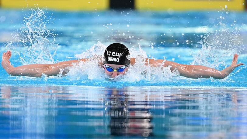 Angelina Köhler schwamm souverän ins Finale. Angelina Köhler schwamm souverän ins Finale.