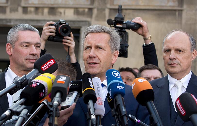 27.2.2014: Das Landgericht Hannover spricht Ex-Bundespräsident Christian Wulff vom Vorwurf der Vorteilsnahme bei einer Einladung frei.