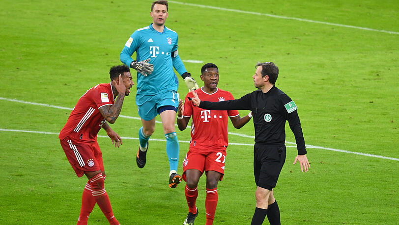Anfällig wie ewig nicht: Die Abwehr um Boateng, Neuer und Alaba (v.l.). Anfällig wie ewig nicht: Die Abwehr um Boateng, Neuer und Alaba (v.l.).