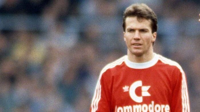 LOTHAR MATTHÄUS: Zentrales Mittelfeld/Libero - Umgerechneter Marktwert: 130 Millionen Euro - Beim FC Bayern aktiv: 1984 bis 1988 und 1992 bis 2000 - Bewertete Saison: 1987/88