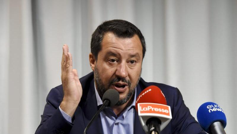 Matteo Salvini, Innenminister von Italien, spricht auf einer Pressekonferenz.