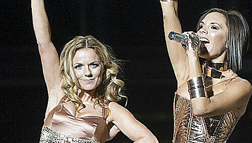 Spice Girls Geri Halliwell und Victoria Beckham Spice Girls Geri Halliwell und Victoria Beckham