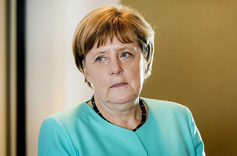 Angela Merkels Beliebtheitswerte sind auf Grund der Causa Böhmermann dramatisch eingebrochen.