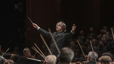 Riccardo Muti im Großen Festspielhaus.