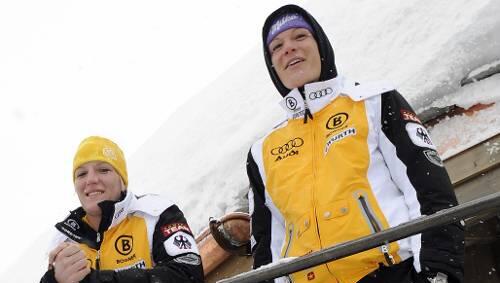 Ski-Schwestern: Maria (r.) und Susanne Riesch. Ski-Schwestern: Maria (r.) und Susanne Riesch.